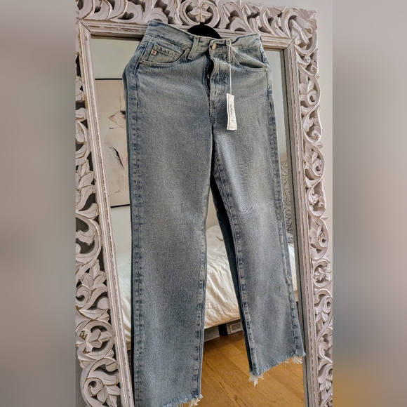 NWT AG Jeans Alexxis vintage high-rise straight - 26